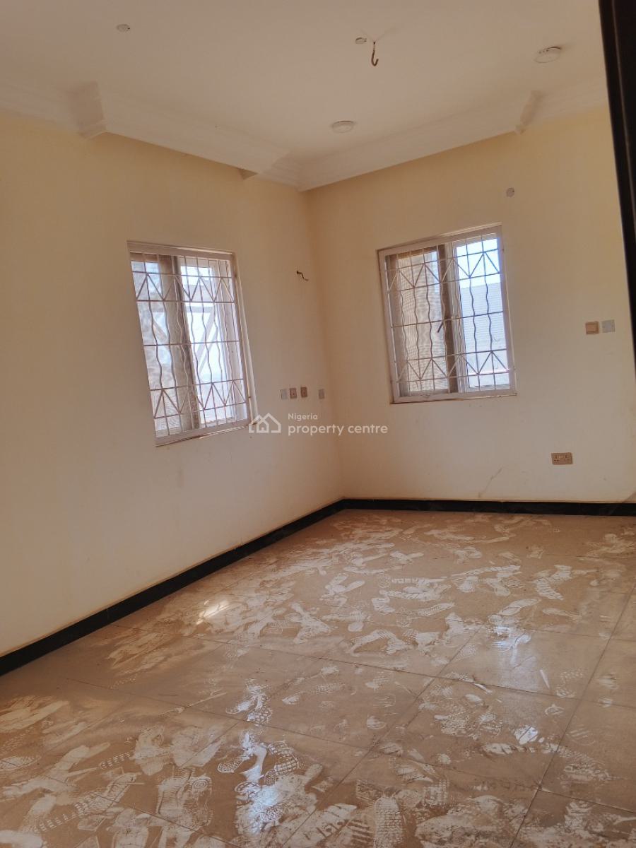 Luxury 4 Bedroom Terrace Duplex with Bq, Tipper Garage, Jahi, Abuja, Terraced Duplex for Sale