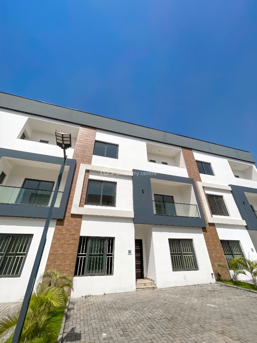 Well-finished 5-bedroom Terraced Duplex + Bq, Jahi, Abuja, Terraced Duplex for Sale