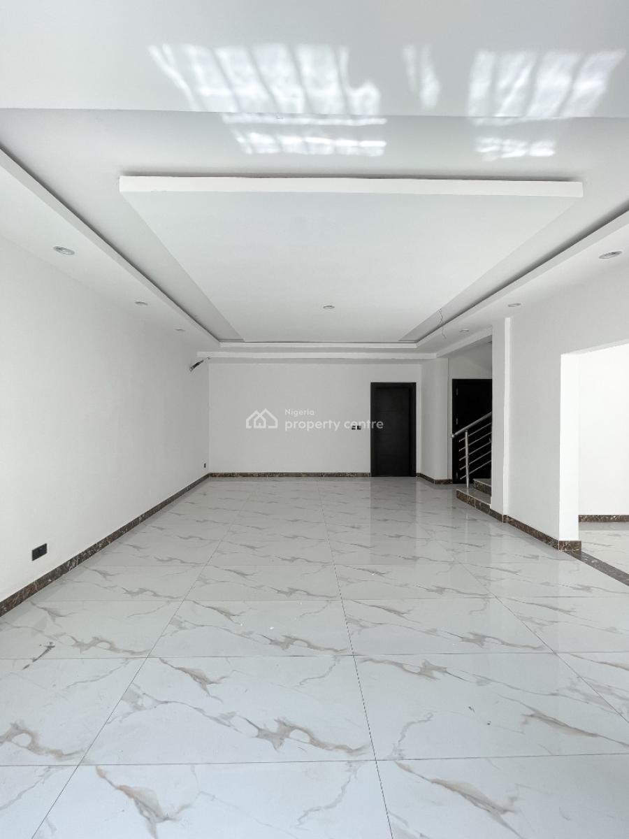 Well-finished 5-bedroom Terraced Duplex + Bq, Jahi, Abuja, Terraced Duplex for Sale