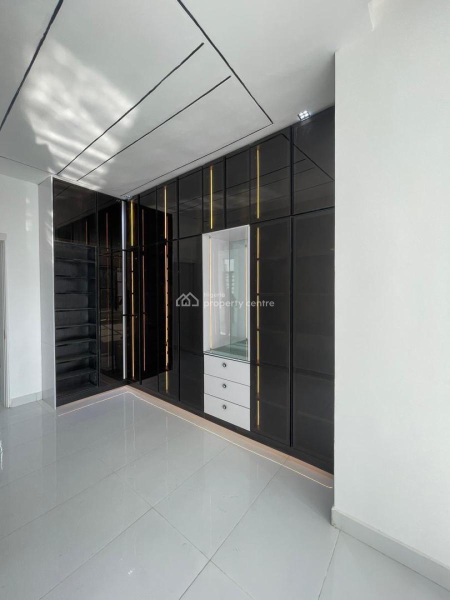 Well Built 5 Bedroom Fully Detached Duplex with Bq and Pool, Chevron, Lekki, Lagos, Detached Duplex for Sale