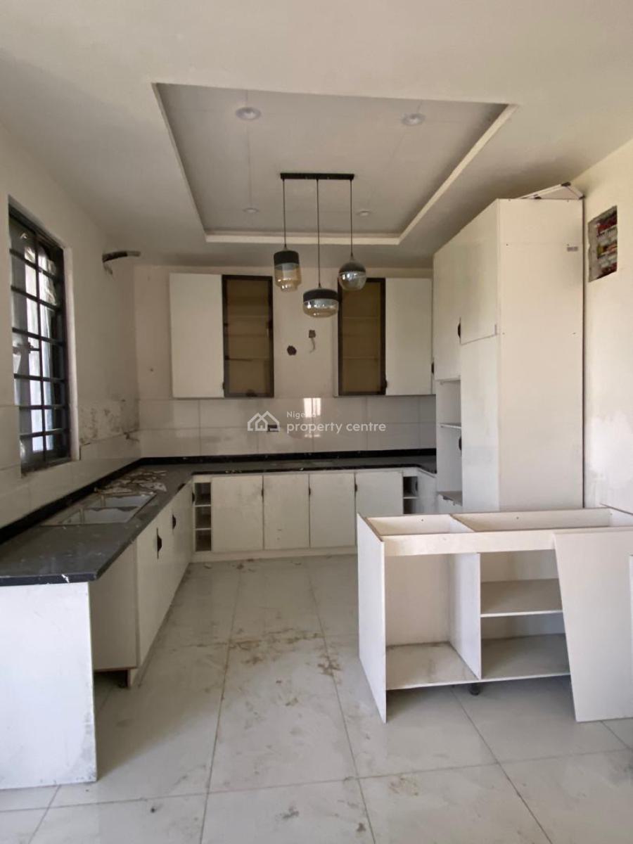 2 Bedroom Flat, 2 Bedroom Maisonette and a 3 Bed Penthouse, Ikate, Ikate, Lekki, Lagos, Flat / Apartment for Sale