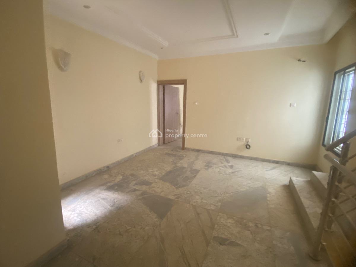 4 Bedroom Terrace Duplex with Bq, Guzape District, Abuja, Detached Duplex for Sale