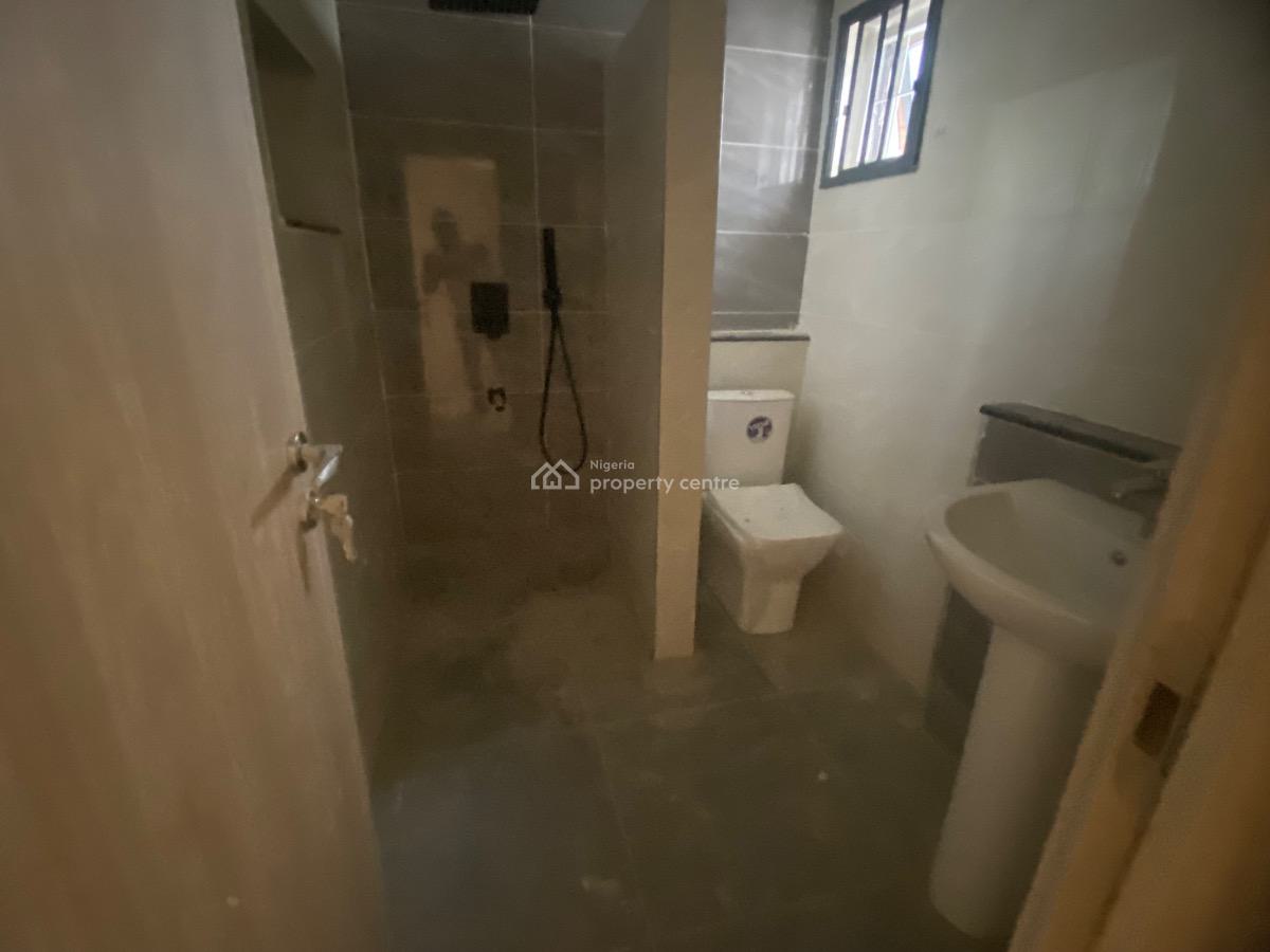 4 Bedroom Terrace Duplex with Bq, Guzape District, Abuja, Detached Duplex for Sale