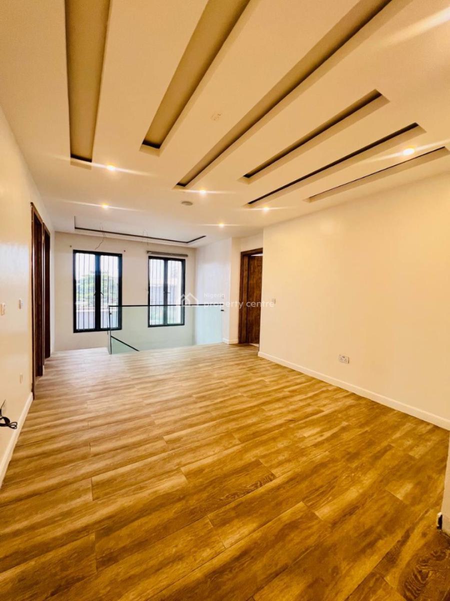 4 Bedroom Terrace Duplex + Room Bq, in a Great and Serene Estate., Oniru, Victoria Island (vi), Lagos, Terraced Duplex for Sale