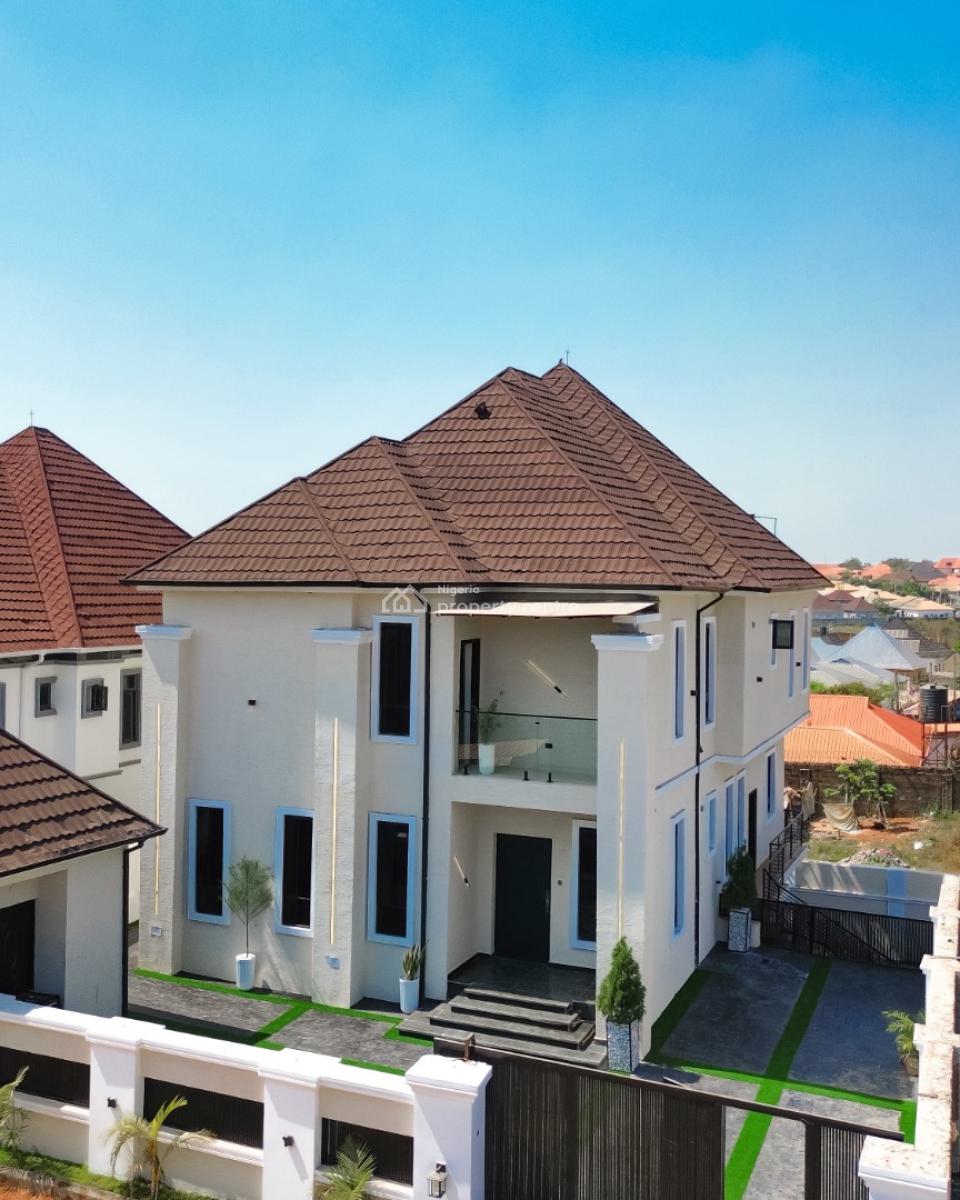 Bright & Spacious 4-bedroom Detached Duplex with Bq, Lokogoma District, Abuja, Detached Duplex for Sale