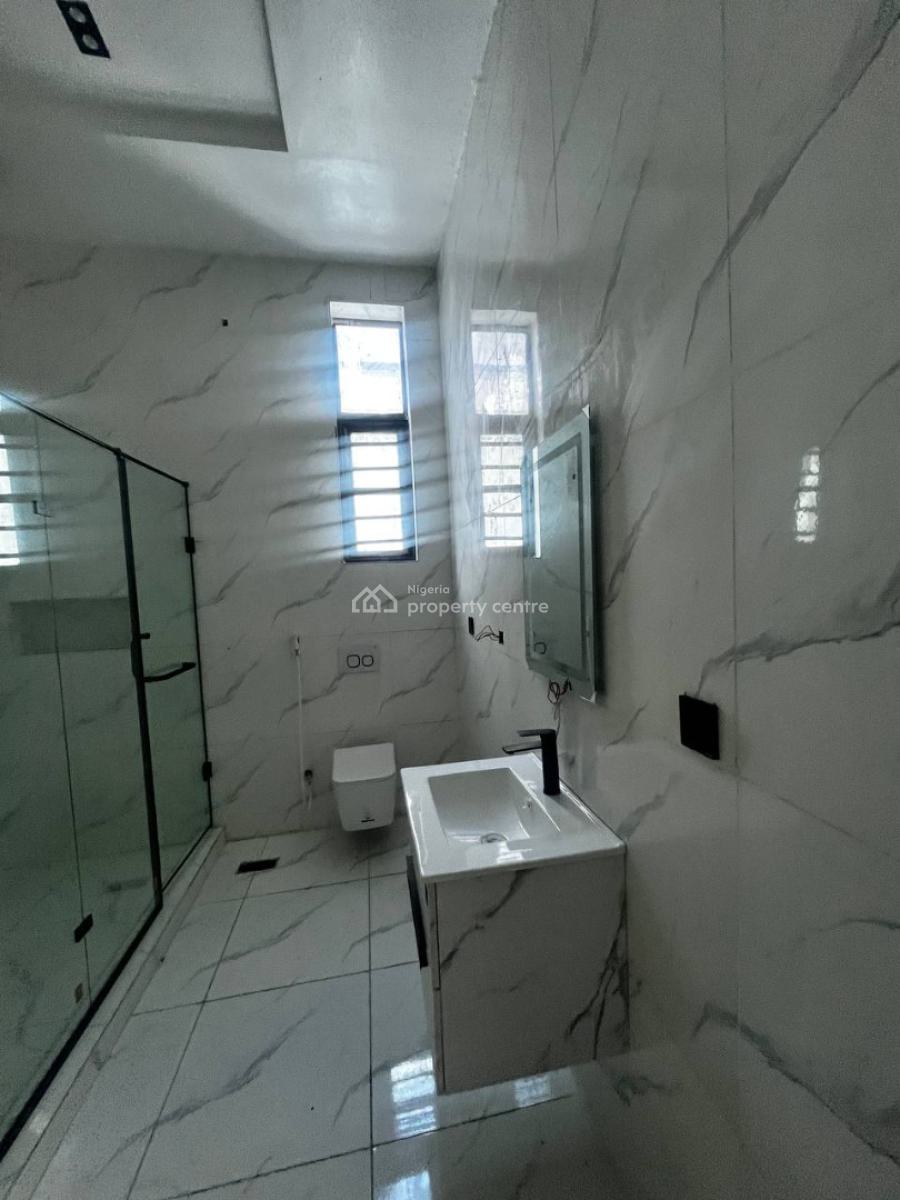 5 Bedroom  Detached House, Vgc, Lekki, Lagos, Detached Duplex for Sale