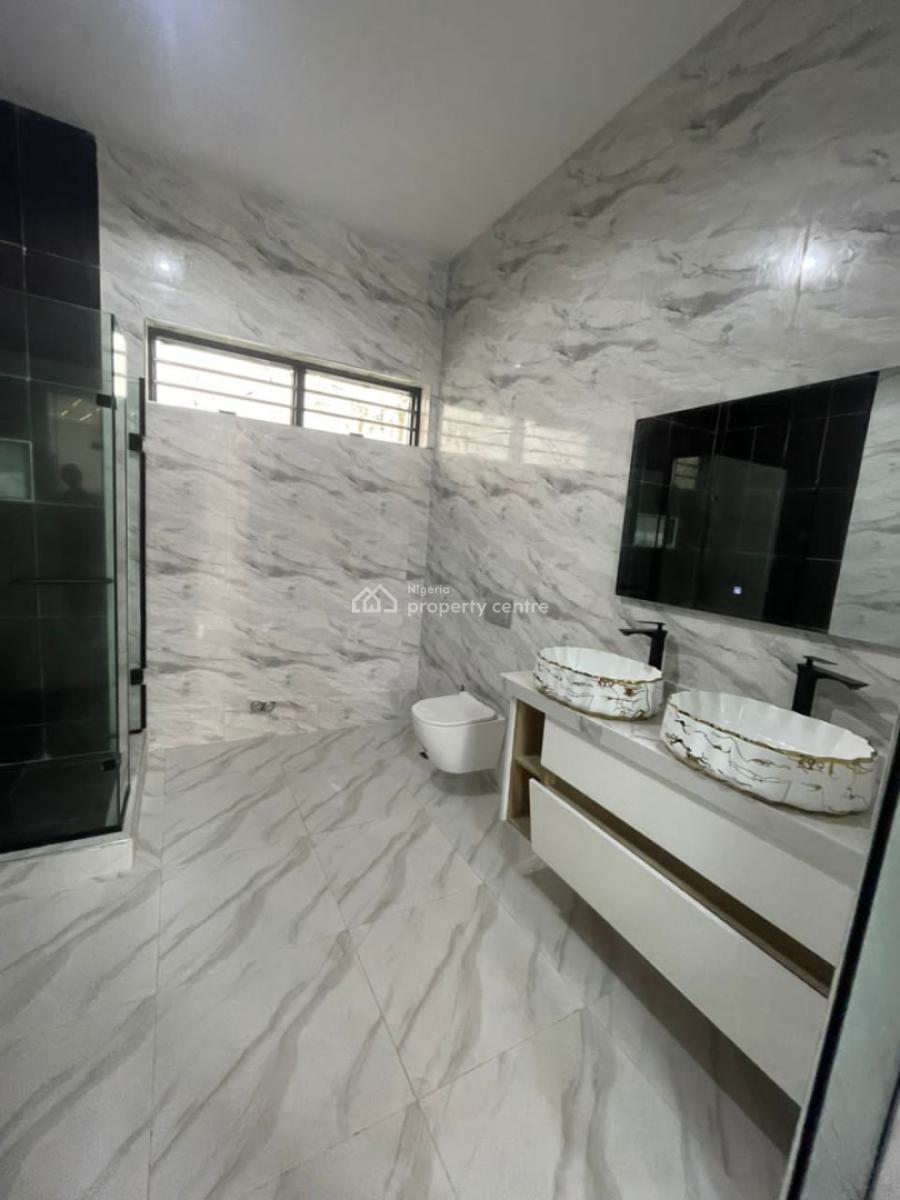 4 Bedroom Terrace Duplex with Pool and Bq, Osapa, Lekki, Lagos, Terraced Duplex for Sale