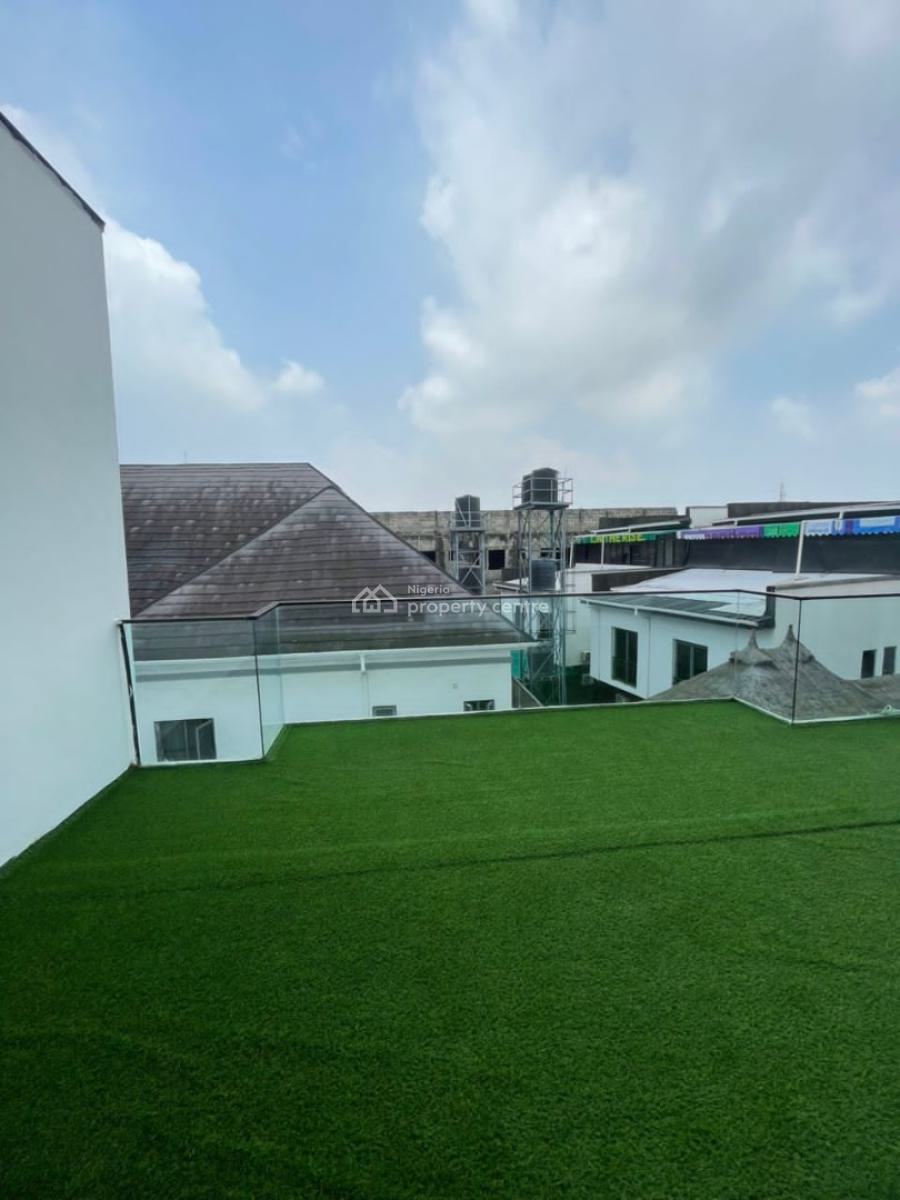 4 Bedroom Terrace Duplex with Pool and Bq, Osapa, Lekki, Lagos, Terraced Duplex for Sale