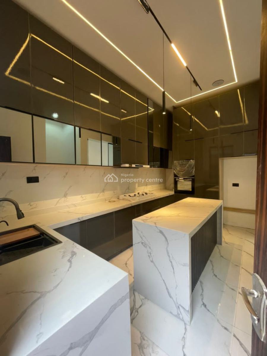 4 Bedroom Terrace Duplex with Pool and Bq, Osapa, Lekki, Lagos, Terraced Duplex for Sale