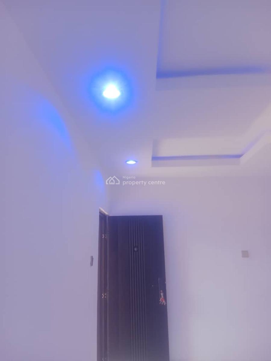 Newly Built 2 Bedroom Flat, Mende, Maryland, Lagos, Flat / Apartment for Rent