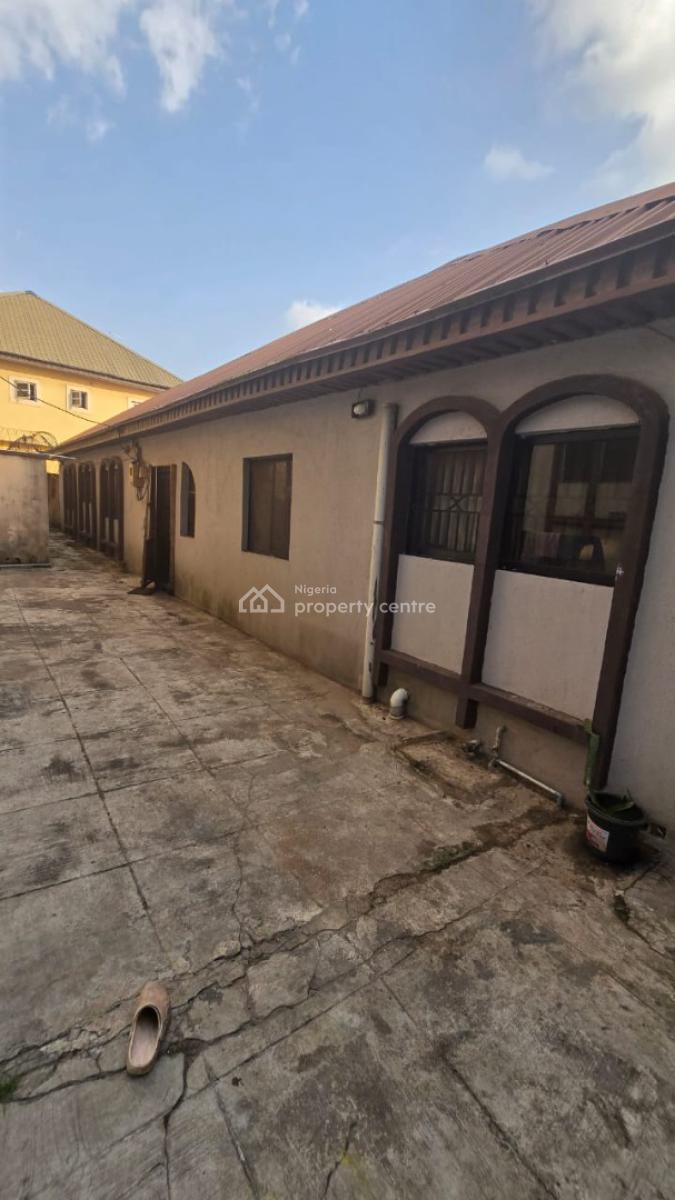 3 Bedroom Flat Apartment, Omole Phase 2 Residential Scheme, Omole Phase 2, Ikeja, Lagos, Flat / Apartment for Rent