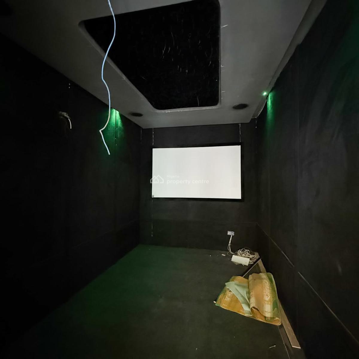 Spacious 5 Bedroom Detached Duplex, Lekki Phase 1, Lekki, Lagos, Detached Duplex for Sale