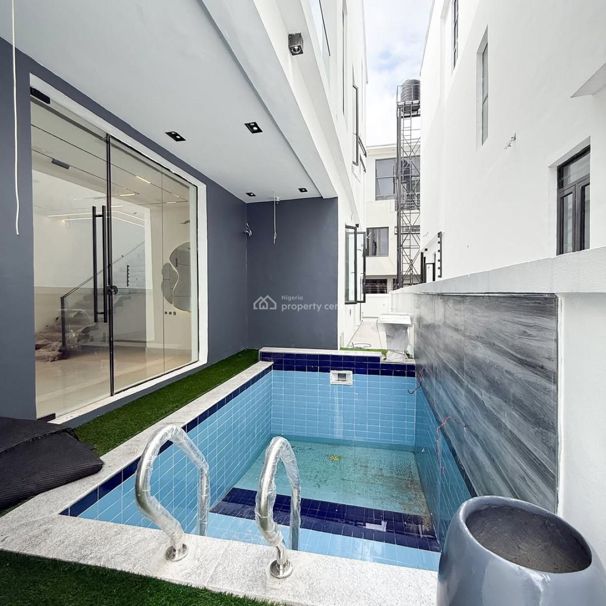 Spacious 5 Bedroom Detached Duplex, Lekki Phase 1, Lekki, Lagos, Detached Duplex for Sale