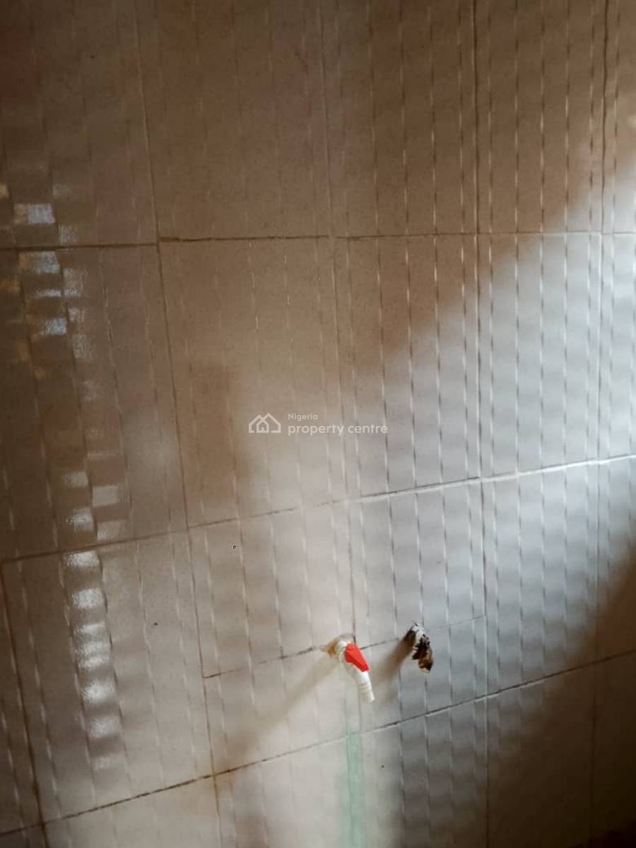 a Clean 2 Bedroom Pop, Lucky Fiber Road, Ikorodu, Lagos, Flat / Apartment for Rent