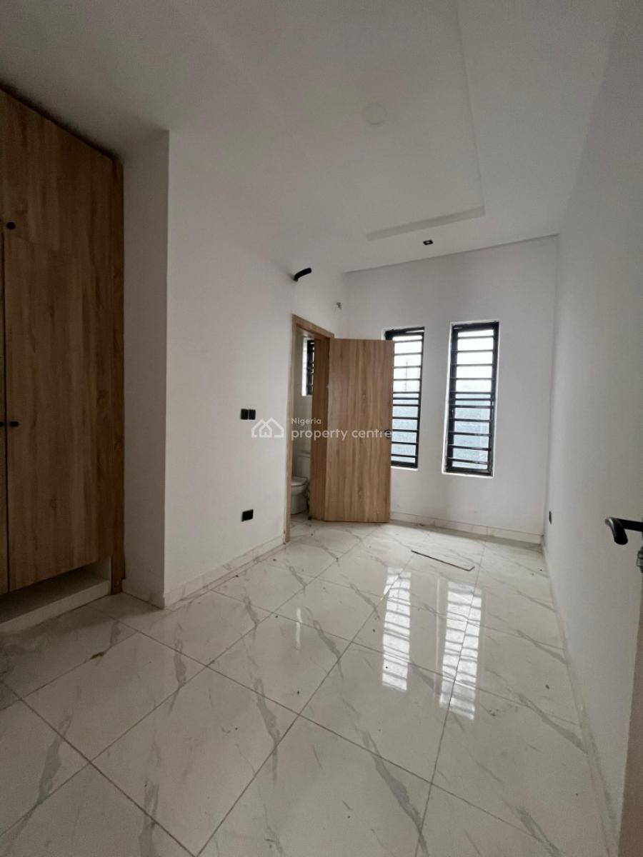 Neatly Built 4 Bedroom Terrace  Duplex with Bq, Lekki, Lagos, Terraced Duplex for Sale