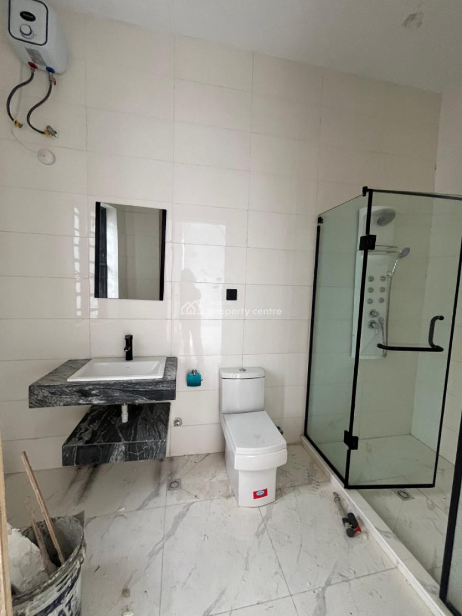 Neatly Built 4 Bedroom Terrace  Duplex with Bq, Lekki, Lagos, Terraced Duplex for Sale