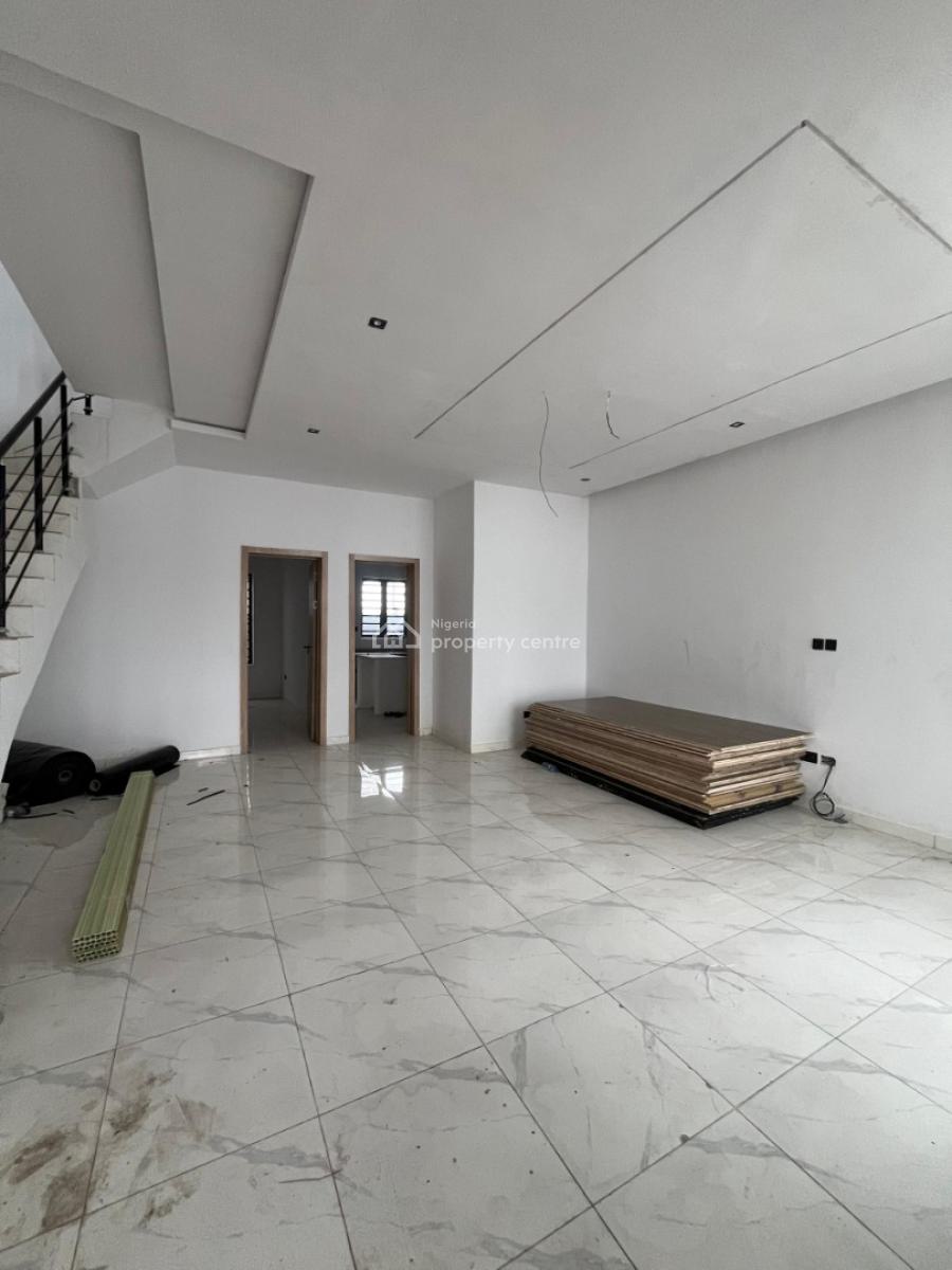 Neatly Built 4 Bedroom Terrace  Duplex with Bq, Lekki, Lagos, Terraced Duplex for Sale