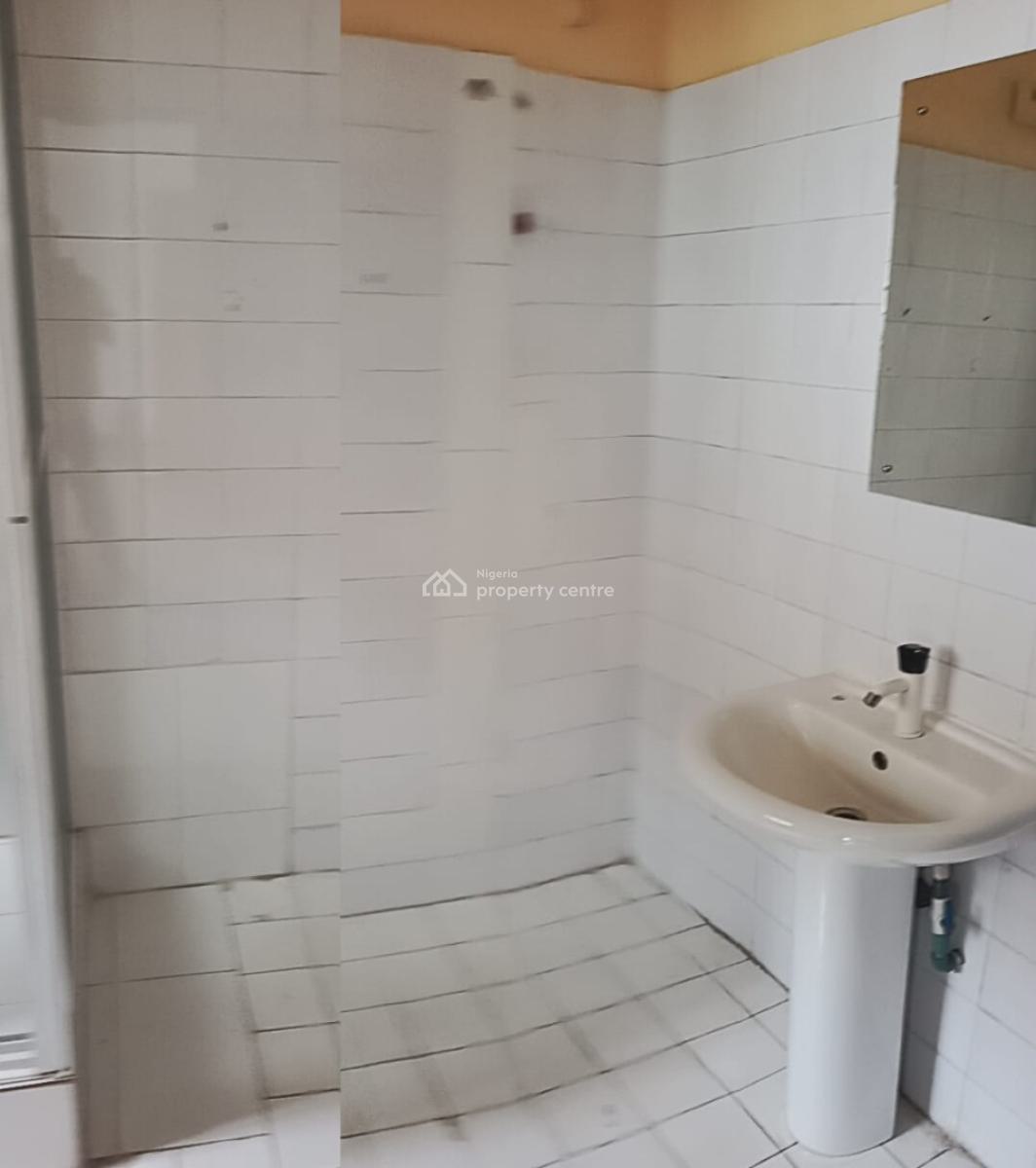 3 Bedroom Flat, Gra Phase 2, Magodo, Lagos, Flat / Apartment for Rent