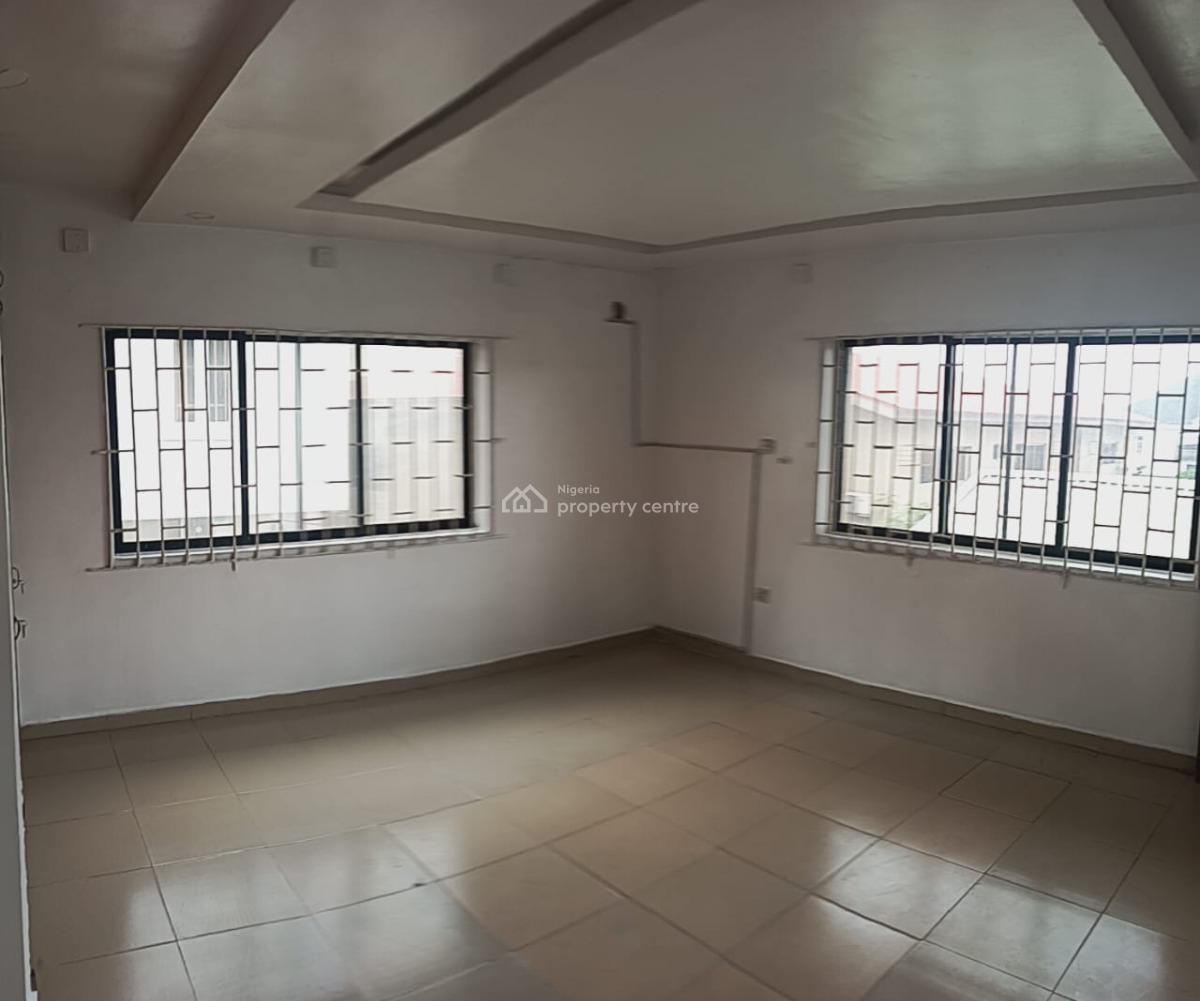 3 Bedroom Flat, Gra Phase 2, Magodo, Lagos, Flat / Apartment for Rent