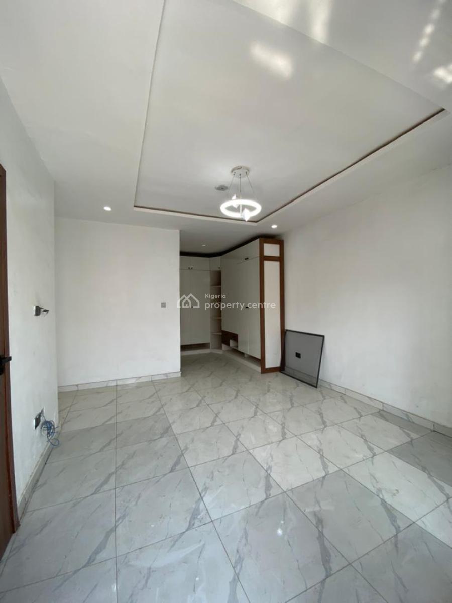 Lovely 5 Bedroom Duplex with a Bq in a Secured Vicinity, Chevron, Lekki, Lagos, House for Sale