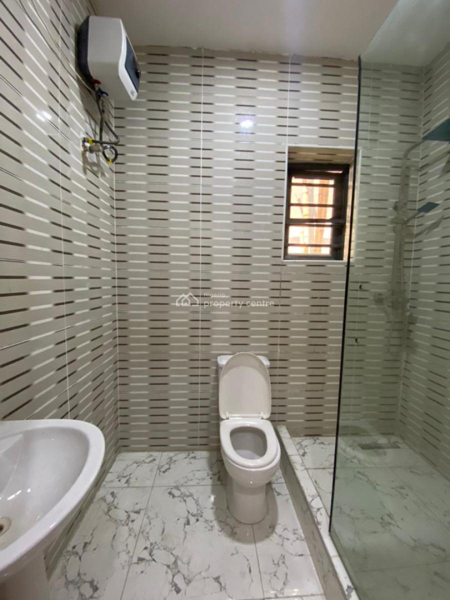 Lovely 5 Bedroom Duplex with a Bq in a Secured Vicinity, Chevron, Lekki, Lagos, House for Sale