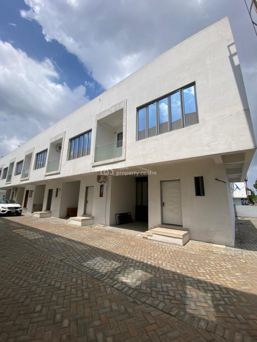 Excellent 4 Bedroom Terrace Duplex, Chevron, Lekki, Lagos, Flat / Apartment for Sale