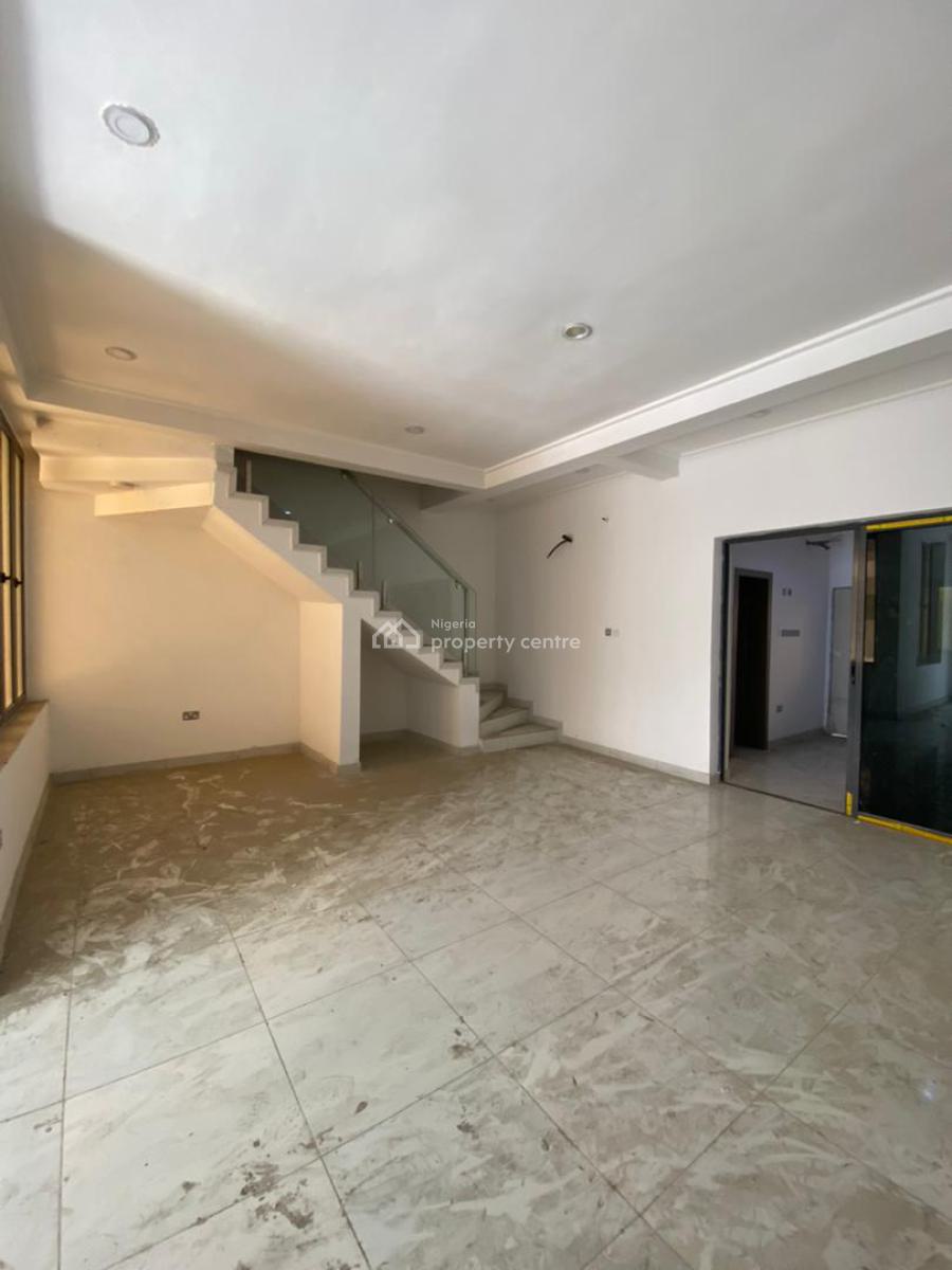 Excellent 4 Bedroom Terrace Duplex, Chevron, Lekki, Lagos, Flat / Apartment for Sale
