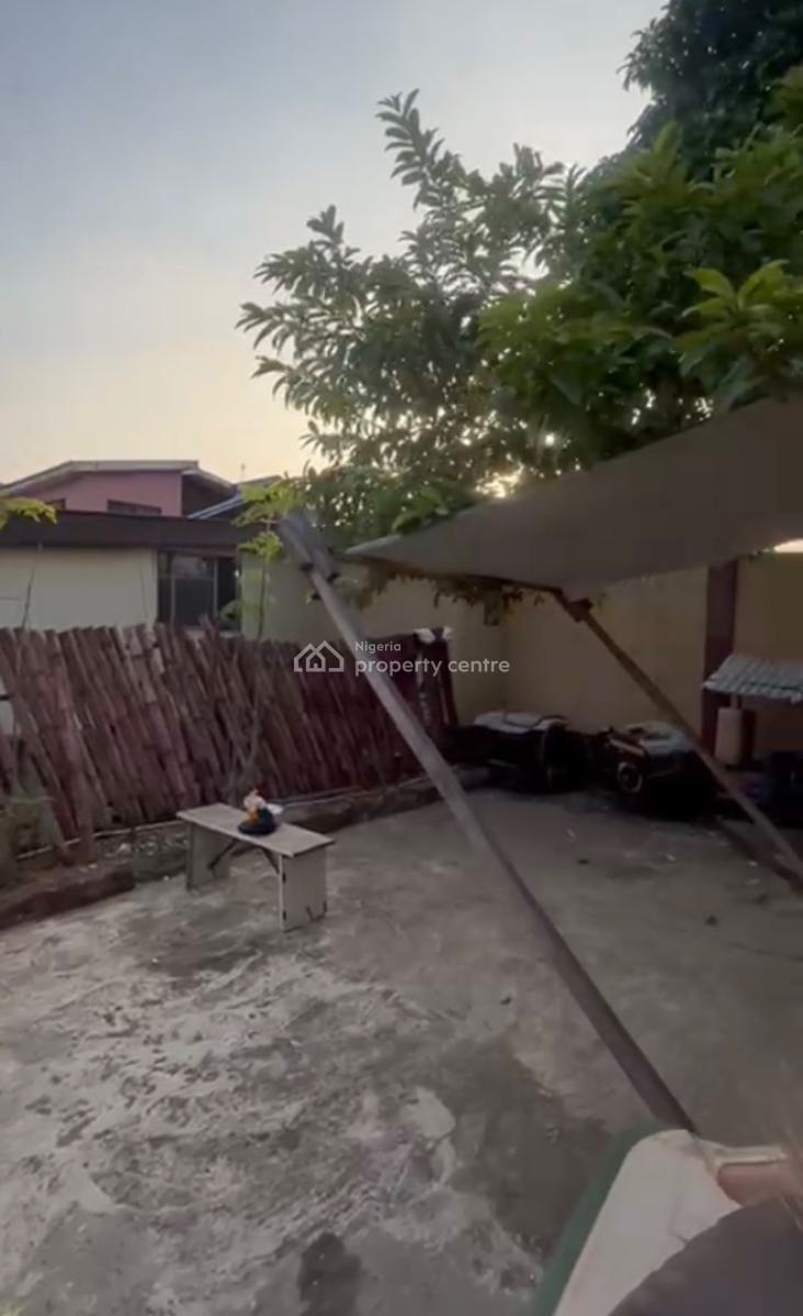 Bungalow on a Full Plot, Adeniran Ogunsanya, Surulere, Lagos, Detached Bungalow for Sale