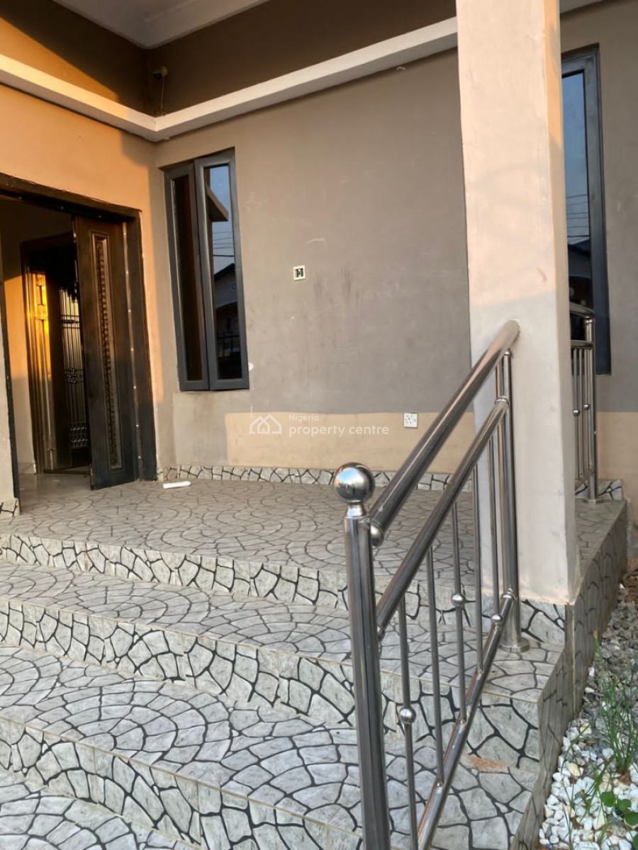 a Lovely 4 Bedroom Semi Detached Duplex + Bq, Gateway Zone Gra, Gra Phase 1, Magodo, Lagos, Detached Duplex for Rent