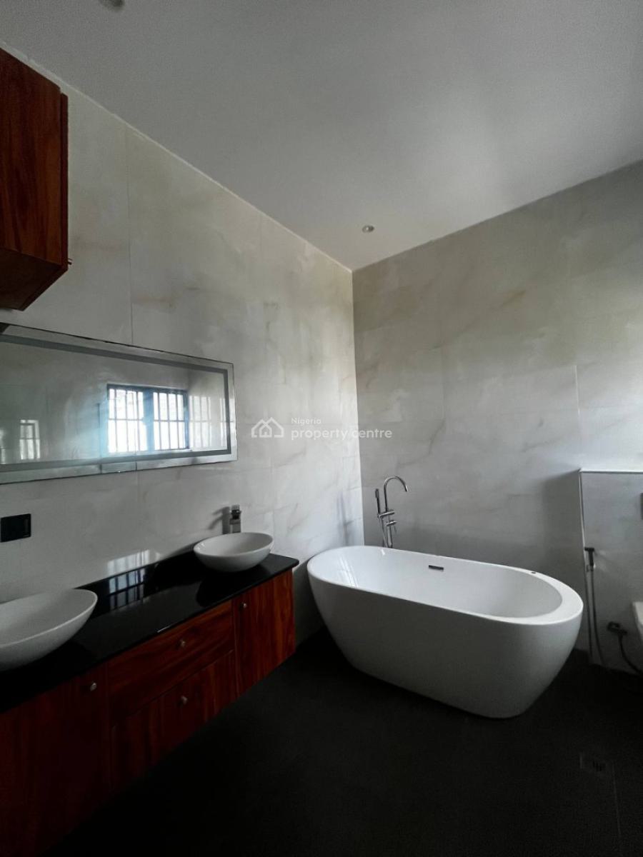 4 Bedroom  Detached House with Bq, Orchid, Lekki, Lagos, Detached Duplex for Sale