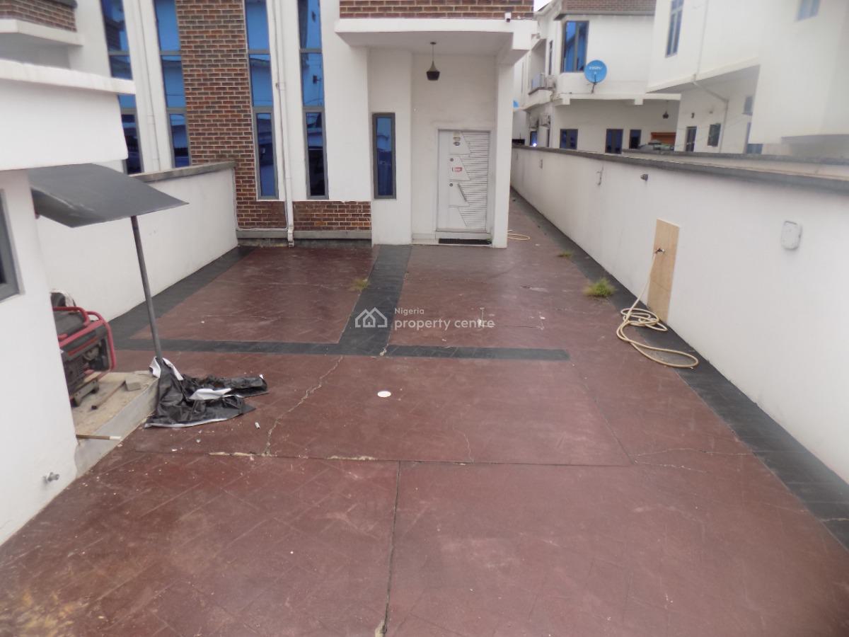 Very Clean   4 Bedroom Semi Detached Duplex with Bq in a Gated Estate, Ologolo, Ologolo, Lekki, Lagos, Semi-detached Duplex for Sale