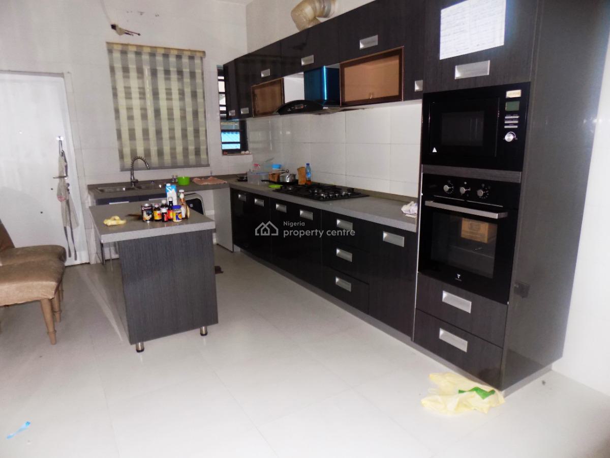 Very Clean   4 Bedroom Semi Detached Duplex with Bq in a Gated Estate, Ologolo, Ologolo, Lekki, Lagos, Semi-detached Duplex for Sale