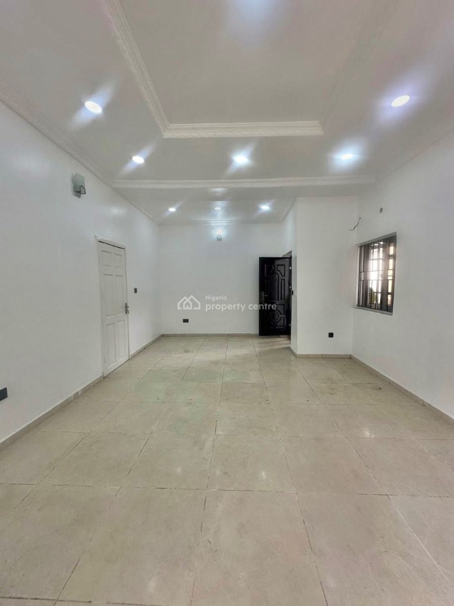 Exquisitely 2 Bedroom Apartment, Lekki Phase 1, Lekki, Lagos, Flat / Apartment for Rent