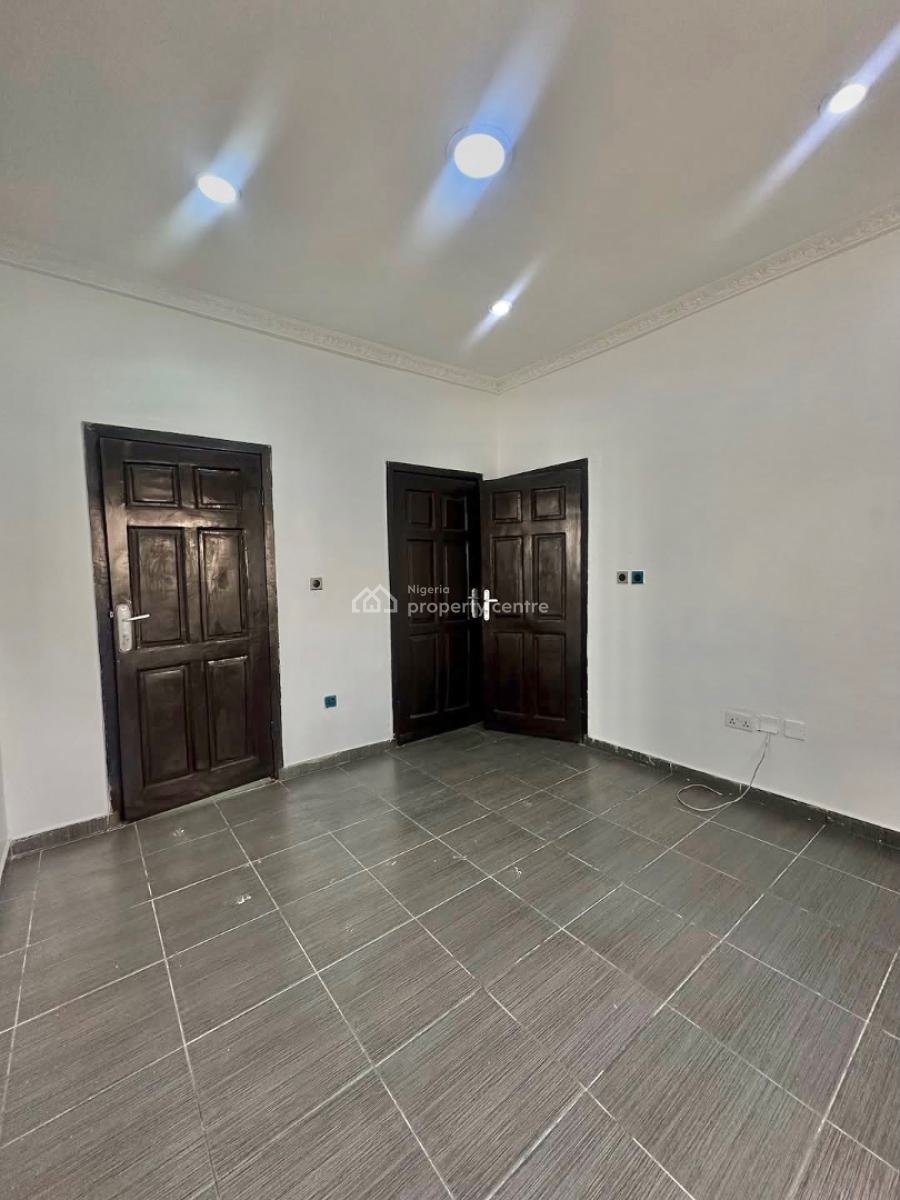 Exquisitely 2 Bedroom Apartment, Lekki Phase 1, Lekki, Lagos, Flat / Apartment for Rent