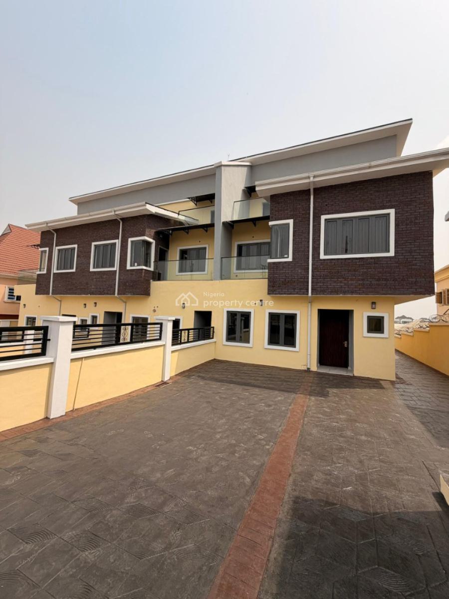 Newly Built 5 Bedroom Terrace with Penthouse, Kolapo Ishola Gra, Akobo, Ibadan, Oyo, Terraced Duplex for Sale