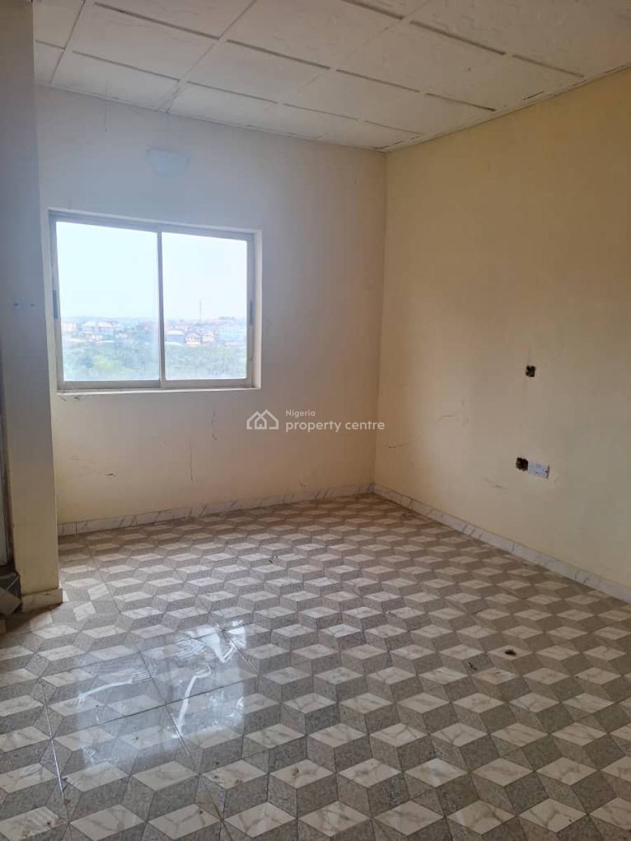 Clean 2 Bedroom Flat Apartment, Unilag Estate, Gra Phase 1, Magodo, Lagos, Flat / Apartment for Rent