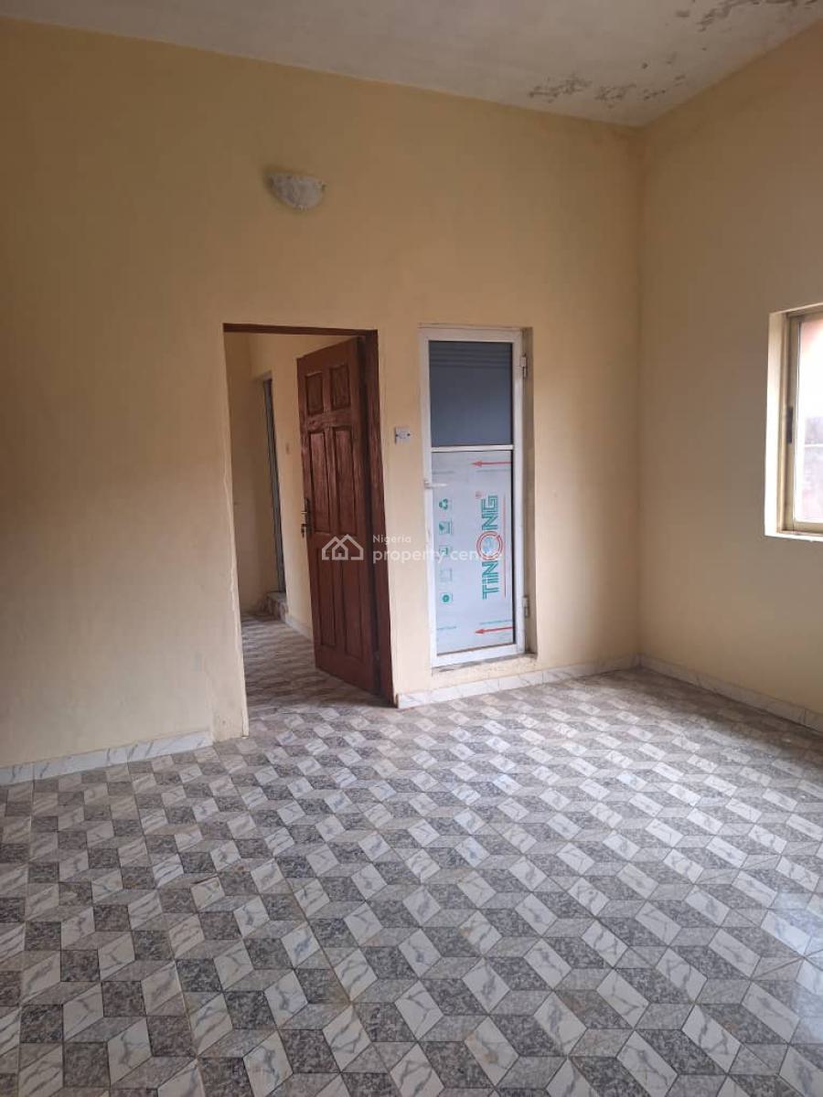 Clean 2 Bedroom Flat Apartment, Unilag Estate, Gra Phase 1, Magodo, Lagos, Flat / Apartment for Rent