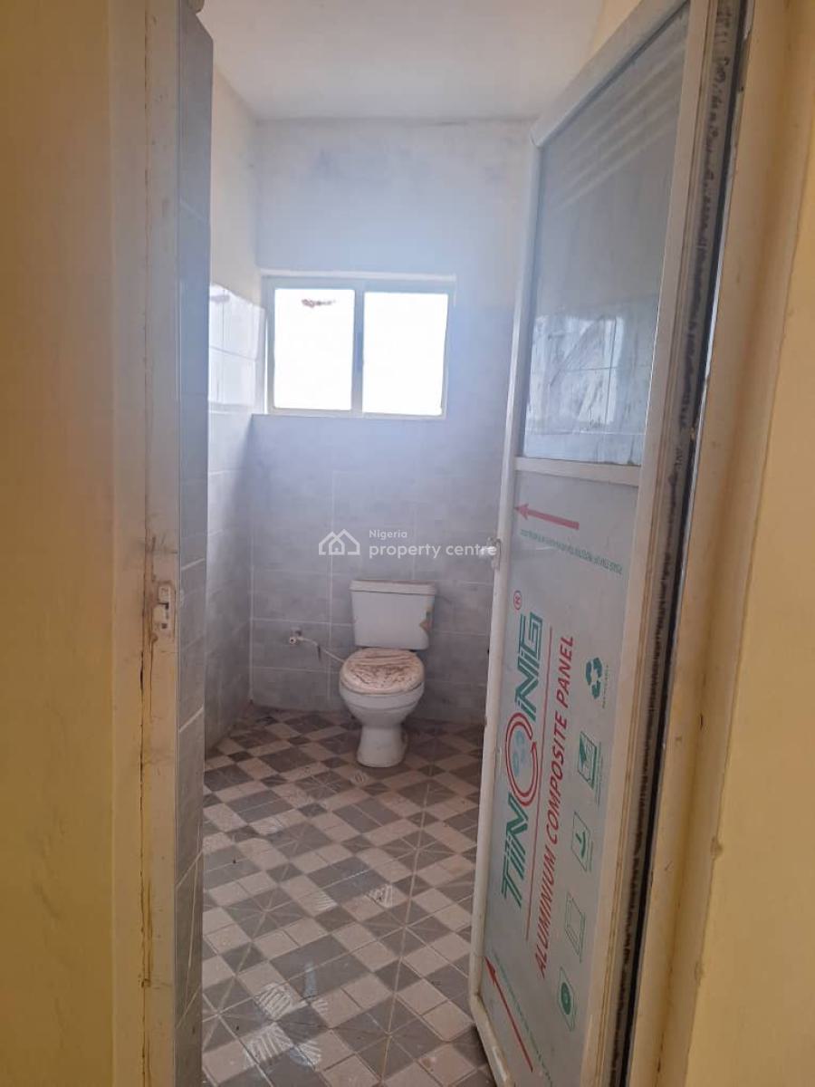 Clean 2 Bedroom Flat Apartment, Unilag Estate, Gra Phase 1, Magodo, Lagos, Flat / Apartment for Rent