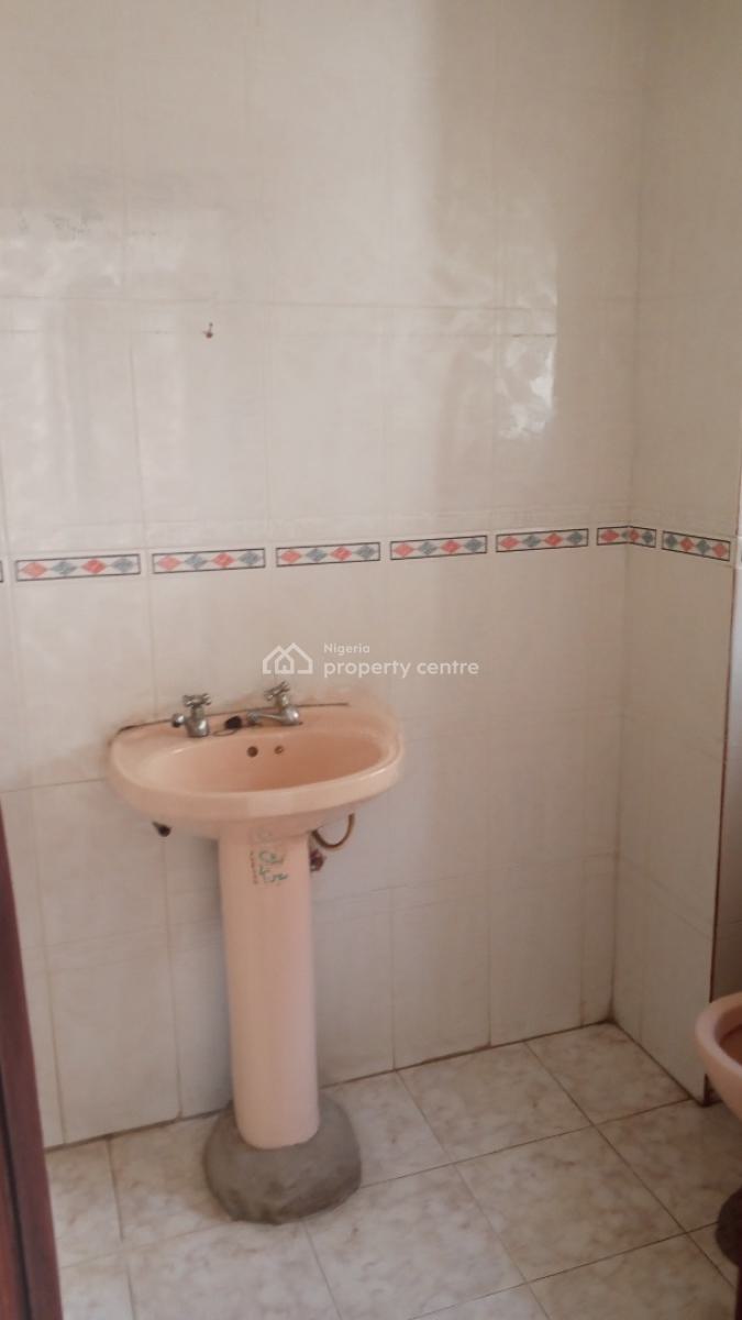 2 Bedroom Duplex, Off Emmanuel Keshi, Gra Phase 2, Magodo, Lagos, Semi-detached Duplex for Rent