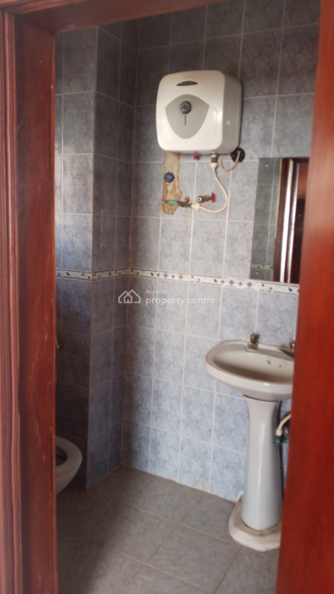 2 Bedroom Duplex, Off Emmanuel Keshi, Gra Phase 2, Magodo, Lagos, Semi-detached Duplex for Rent