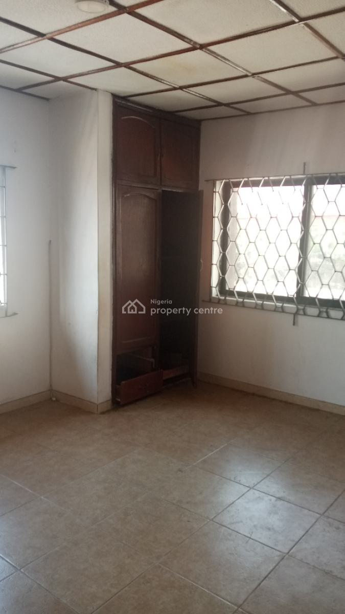 2 Bedroom Duplex, Off Emmanuel Keshi, Gra Phase 2, Magodo, Lagos, Semi-detached Duplex for Rent