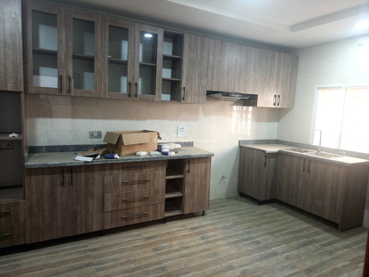 Massive 4 Bedroom Detached Duplex with Bq, 2nd Avenue, Gwarinpa, Abuja, Terraced Duplex for Rent