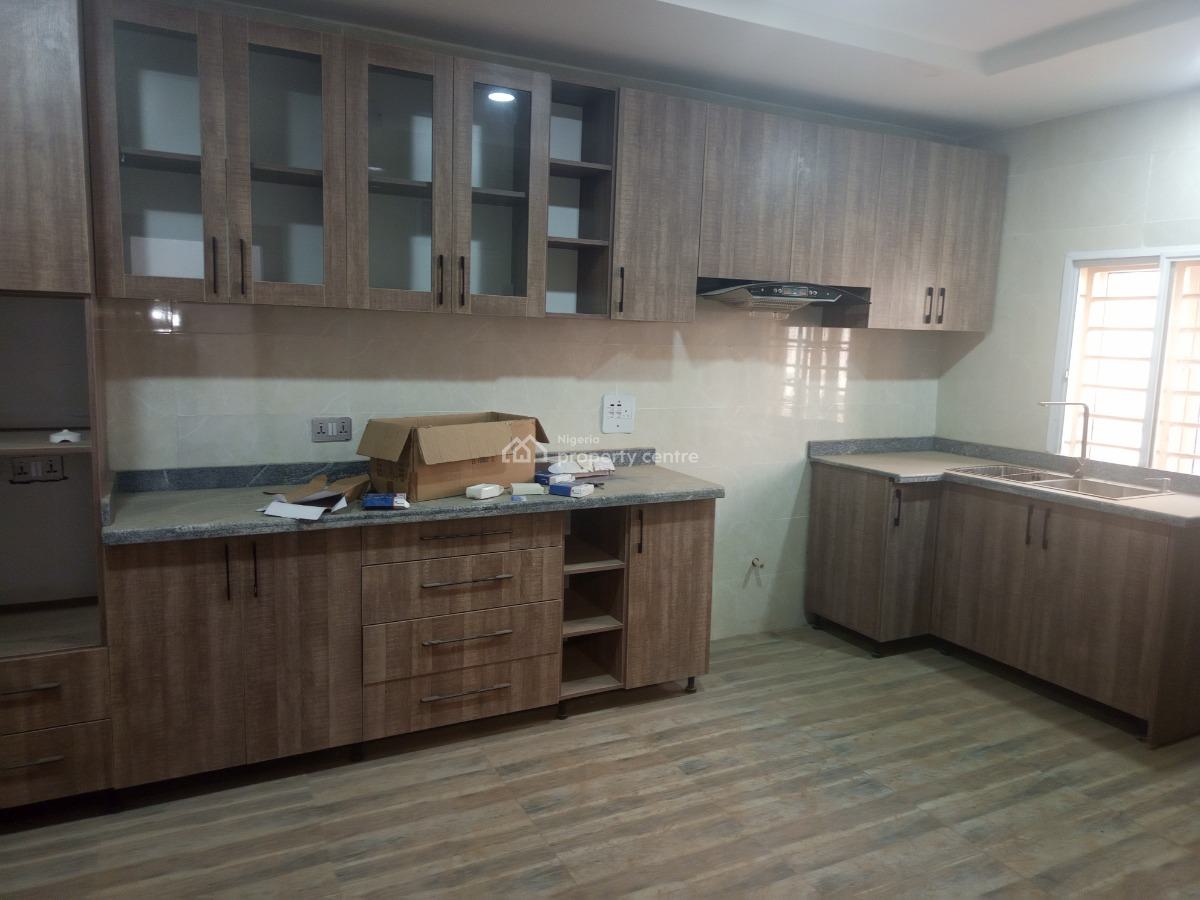 Massive 4 Bedroom Detached Duplex with Bq, 2nd Avenue, Gwarinpa, Abuja, Terraced Duplex for Rent