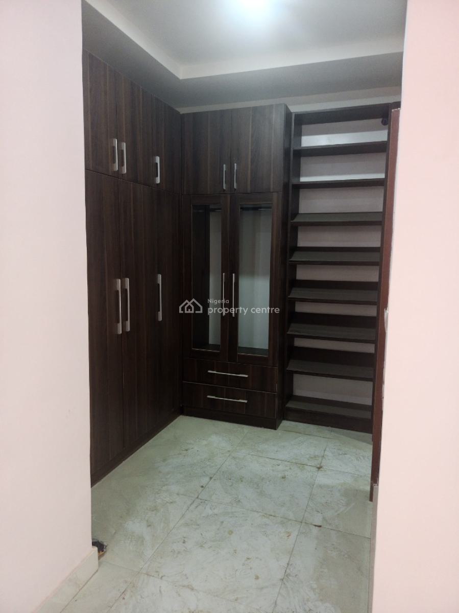 Massive 4 Bedroom Detached Duplex with Bq, 2nd Avenue, Gwarinpa, Abuja, Terraced Duplex for Rent