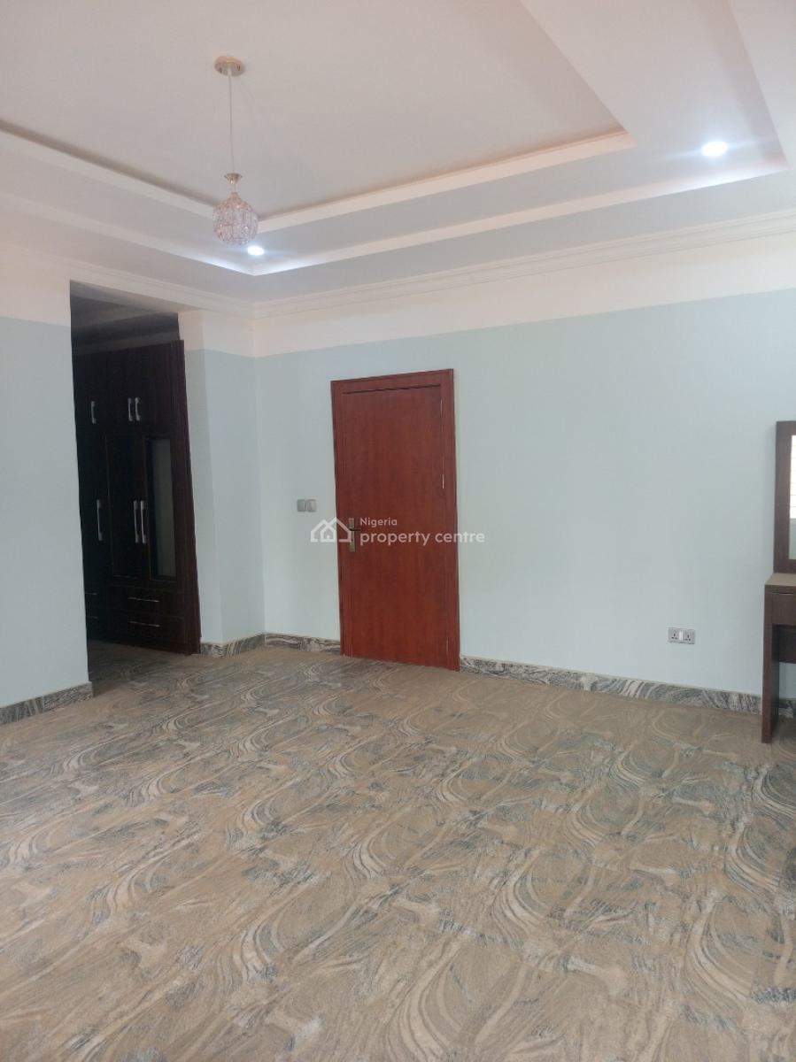 Massive 4 Bedroom Detached Duplex with Bq, 2nd Avenue, Gwarinpa, Abuja, Terraced Duplex for Rent