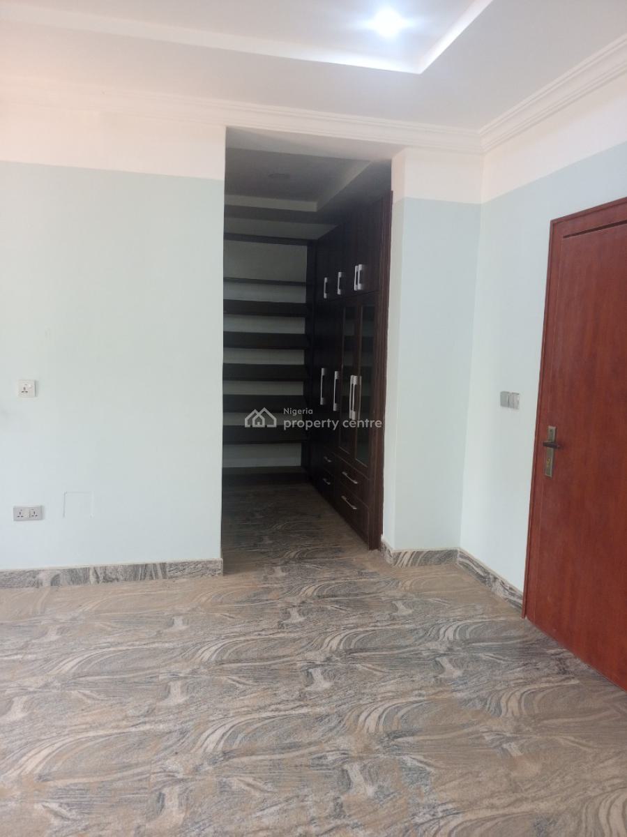 Massive 4 Bedroom Detached Duplex with Bq, 2nd Avenue, Gwarinpa, Abuja, Terraced Duplex for Rent