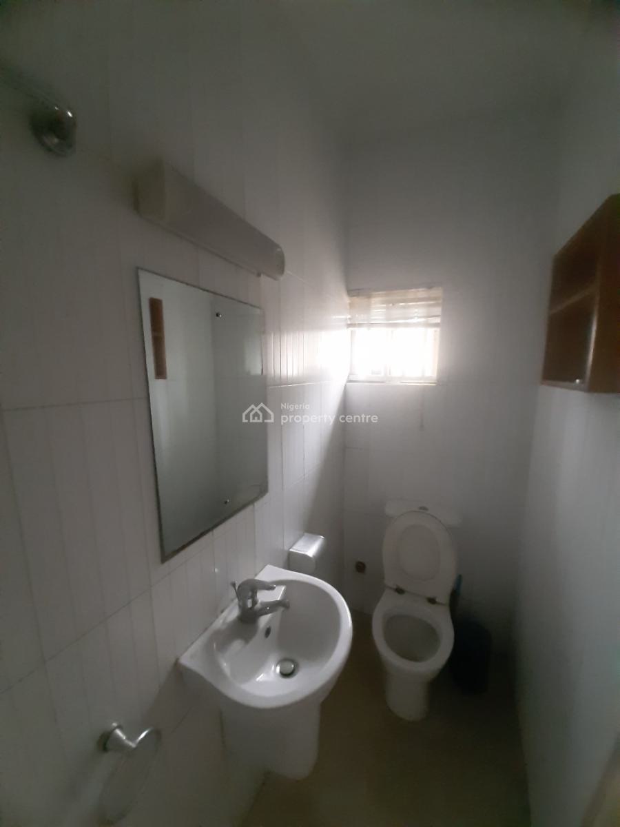 Furnished and Serviced 2 Bedroom En-suite Flat with Fitted Kitchen, Lekki Phase 1, Lekki, Lagos, Flat / Apartment for Rent