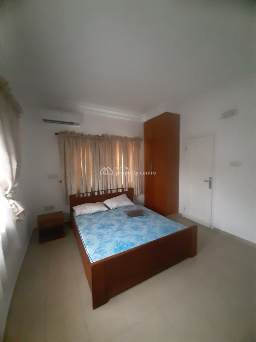 Furnished and Serviced 2 Bedroom En-suite Flat with Fitted Kitchen, Lekki Phase 1, Lekki, Lagos, Flat / Apartment for Rent