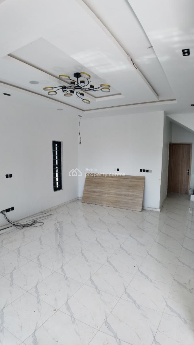 Well Planned & Spacious 5 Bedroom Duplex with Bq, Sangotedo, Ajah, Lagos, Detached Duplex for Sale