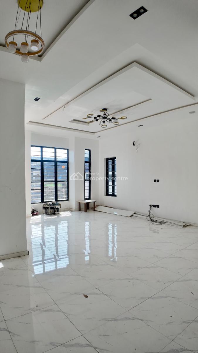 Well Planned & Spacious 5 Bedroom Duplex with Bq, Sangotedo, Ajah, Lagos, Detached Duplex for Sale